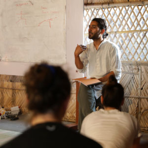 04-yoga-vini-teacher-training-rishikesh